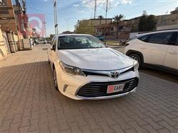 تويوتا أفالون